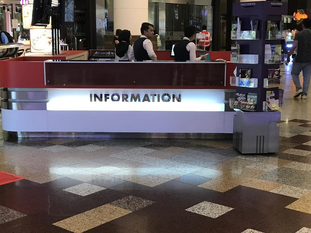 Queens Service Suites At Times Square Kl Kuala Lumpur Exterior photo